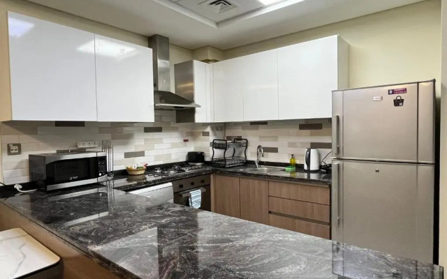 Trinity Holiday Homes - Al Furjan