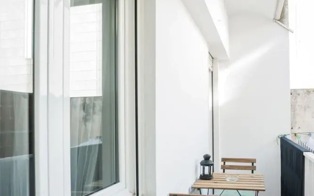 BBarcelona Mediterranean Beachfront Apartment