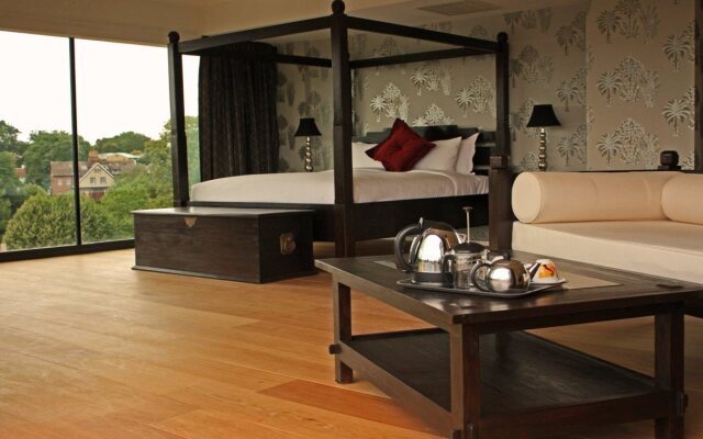 The Varsity Hotel & Spa