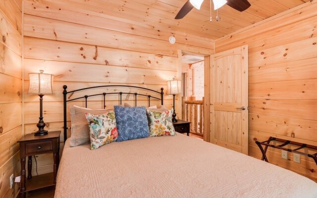 Lakey Gap Lodge - 4 Br Cabin