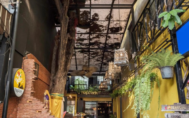 NapPark Hostel