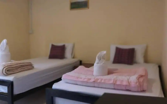 P.L.P Guesthouse - Mae Hong Son