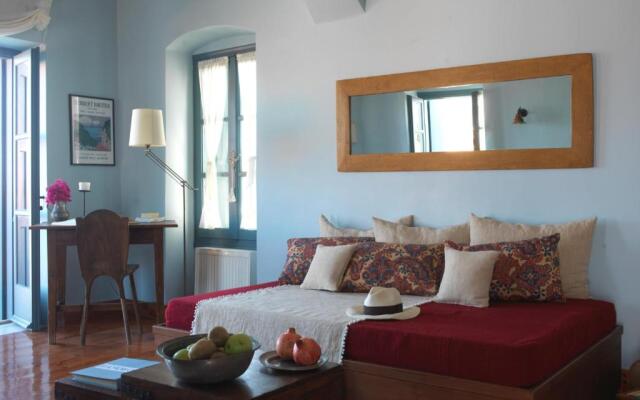 Anemone Residence