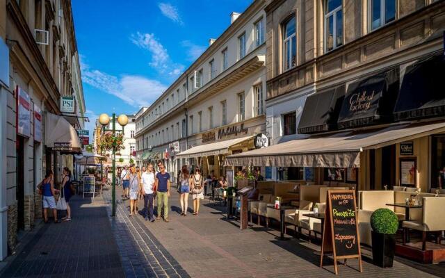Elegant Apartment Panoramic