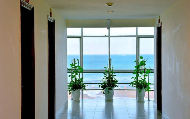 Green Hotel