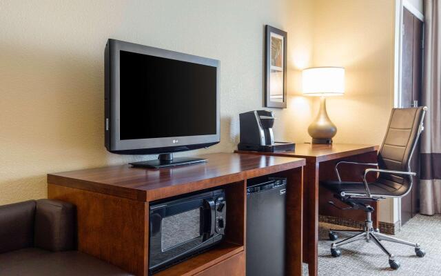 Comfort Inn La Porte