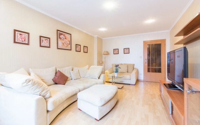 Spacious Duplex by Park&Metro by easyBNB