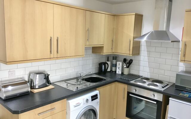 Harbour Lets Hendre Road Apartment Pencoed