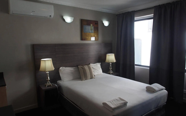 Uno Hotel