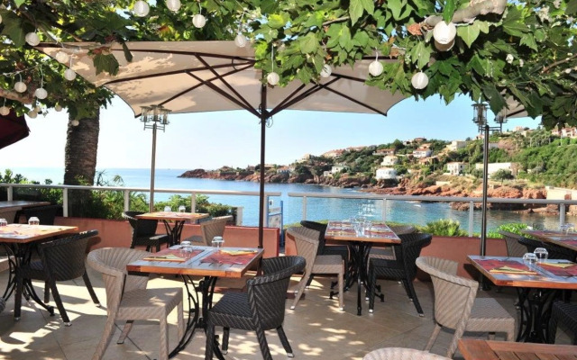 Hotel Les Flots Bleus