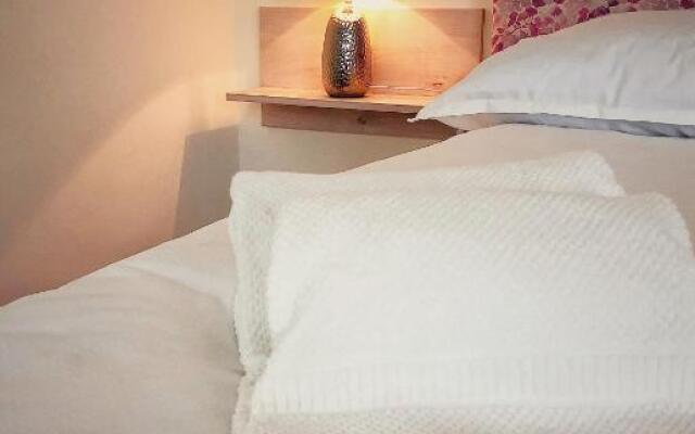 Moment Apartman Hotel