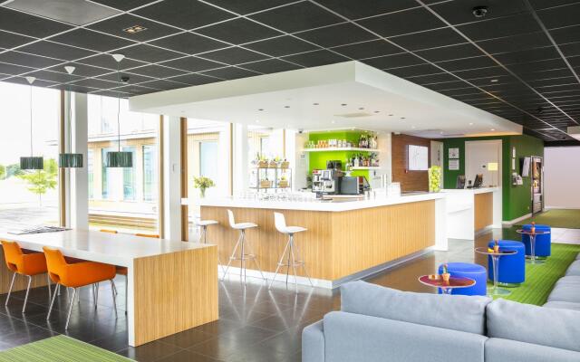 Holiday Inn Express Utrecht - Papendorp, an IHG Hotel