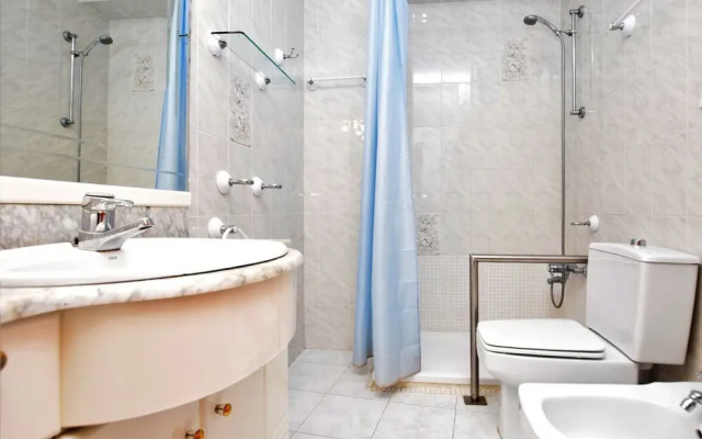 HomeHolidaysRentals Casals