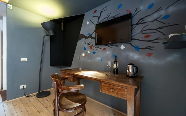 Garbatella Suites