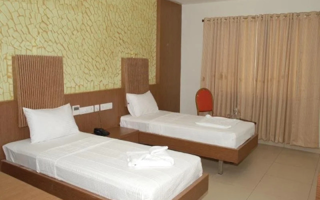 PL.A Amrith Inn
