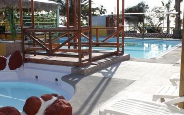 Jatata Aqua Resort