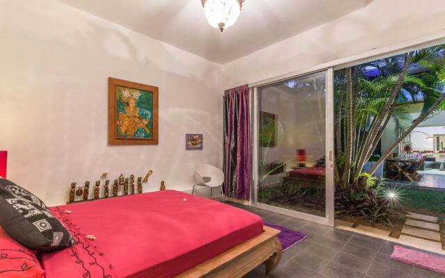 Villa Purple