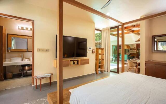 Private Villa in Aldea Zama