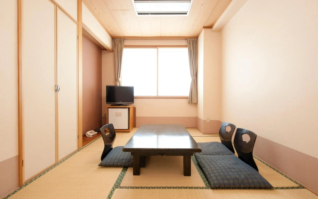 Kur & Hotel Suruga