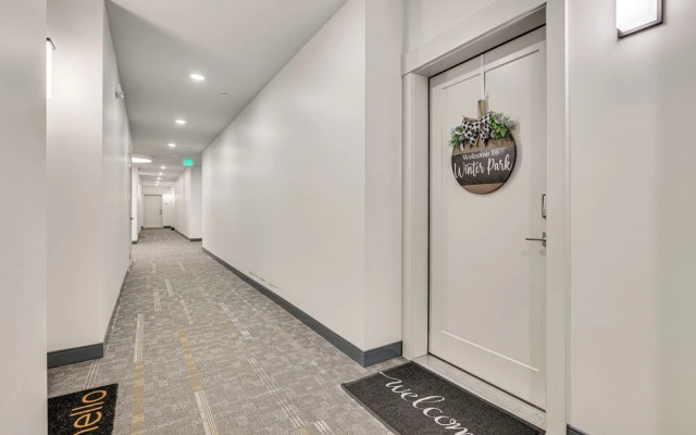 Mountain-view Condo in Downtown Winter Park!