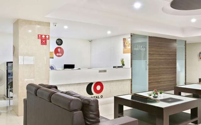 Capital O 9003 Halcyon Deccan Inn