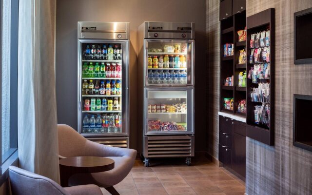 Courtyard by Marriott Richmond/Berkeley