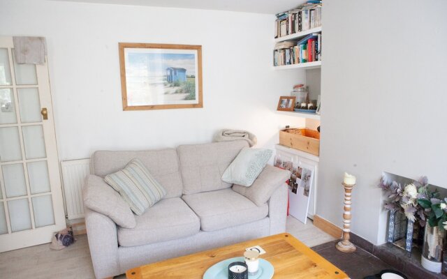 1 Bedroom Flat With Garden in Bristol