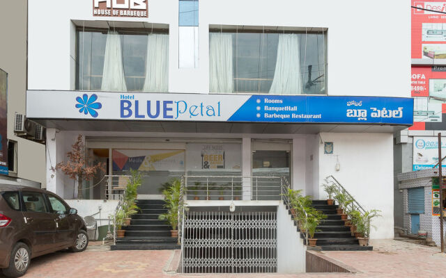 Hotel Blue Petal