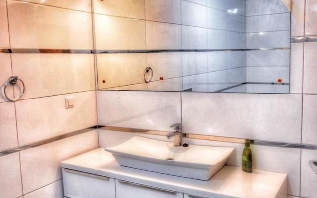 Villa Western Emilia