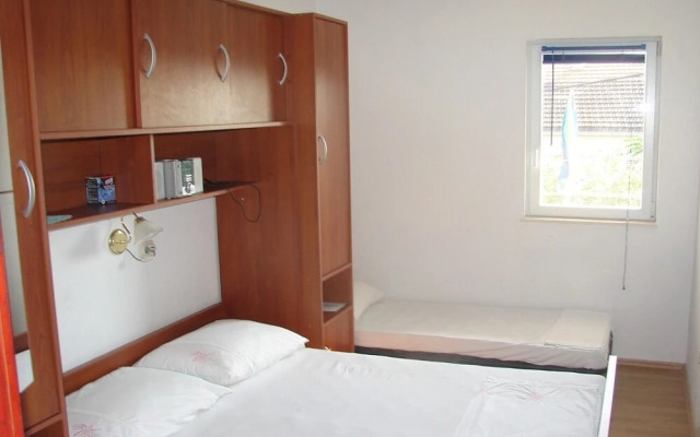 Slaven - 50 m From Beach - A3