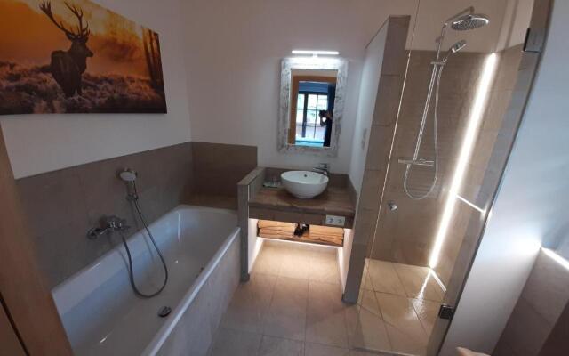 Hochalmbahnen Chalets Rauris 1-15 WE2, Maislaufeldweg 1o OG