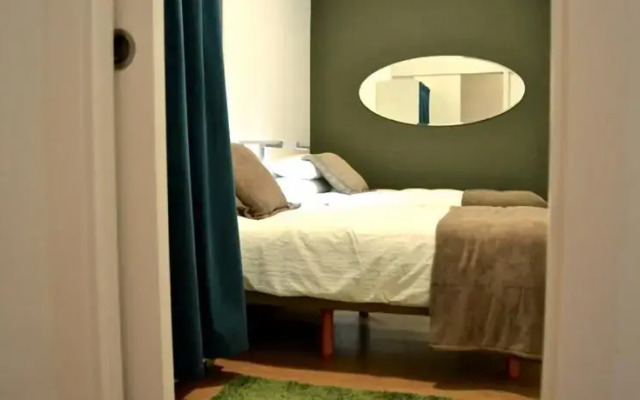 KM Rocafort Apartment
