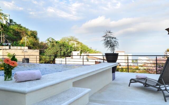 Bella Loma 103 - Casa Teresita by MDR