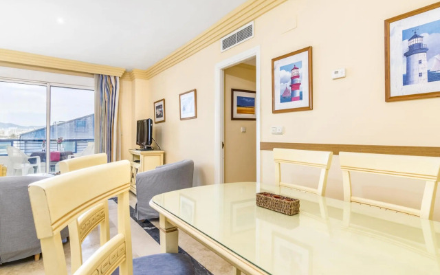 Stunning Apartment on the beach 358