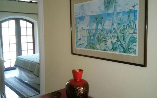 Paradise White House Villa-Ocho Rios