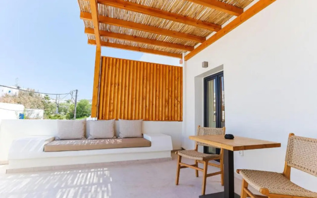 La Maltese Boutique Paros