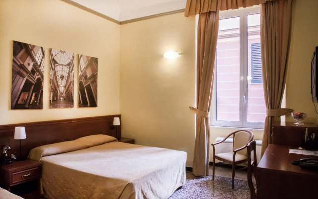 Hotel Actor