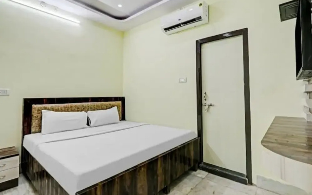 Hotel O Sna Grand Near Sudarshan Cinema