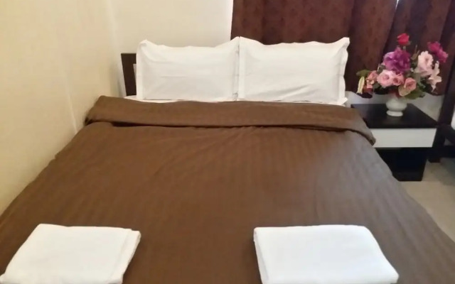 Bangkok Inn