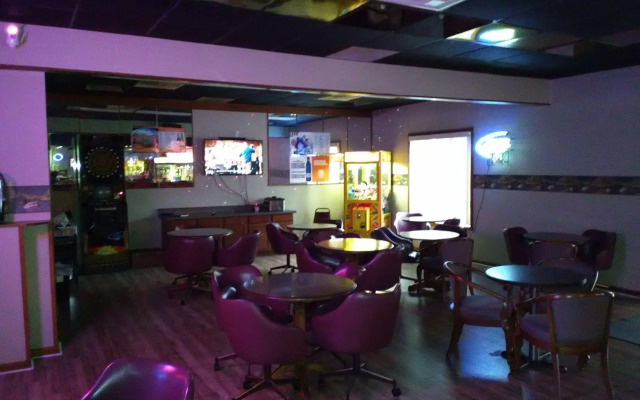 Paris Inn and Suites
