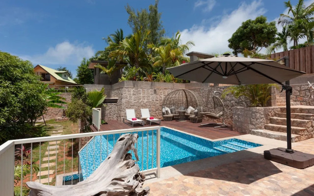 Le Duc Hillside Villas