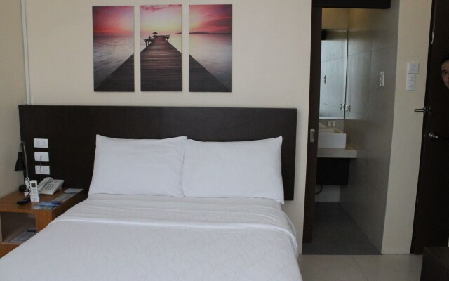 Ocean Suites Boutique Hotel