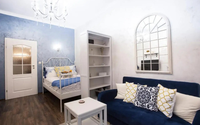 TOP CENTER Designer studio 1 minute to NDK&Vitosha