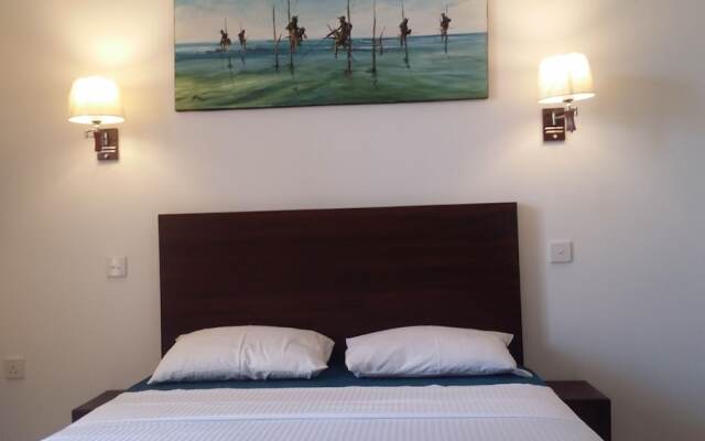 Airport Beach Villa