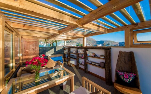 Dali Zewan Seaview Inn