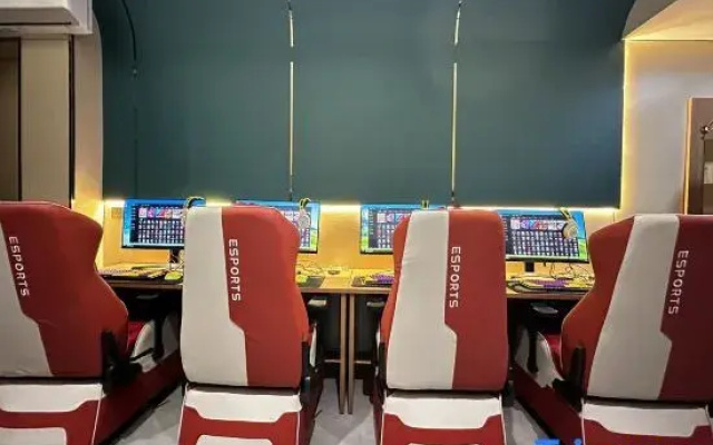 Senlan E-Sports Hotel