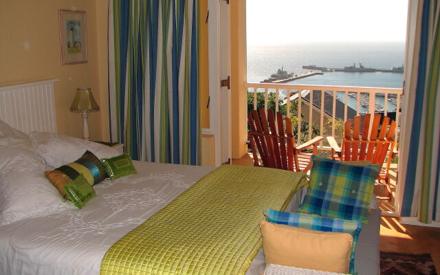 Albatross Guest House