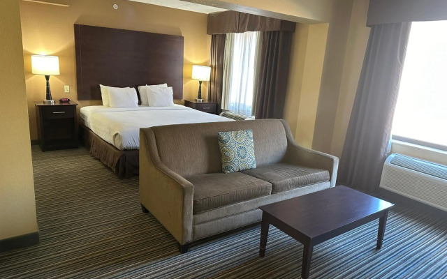 Wingate by Wyndham Harrisburg Near Hershey