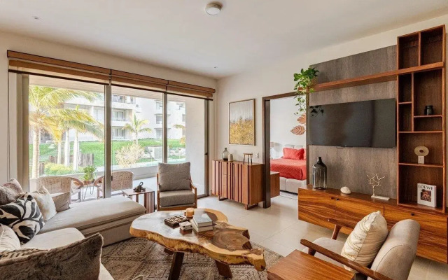Elegante Condo, con alberca, zona Tezal