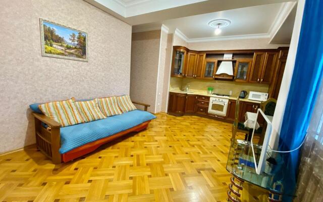 Привал на улице Юсупа Акаева 27Б